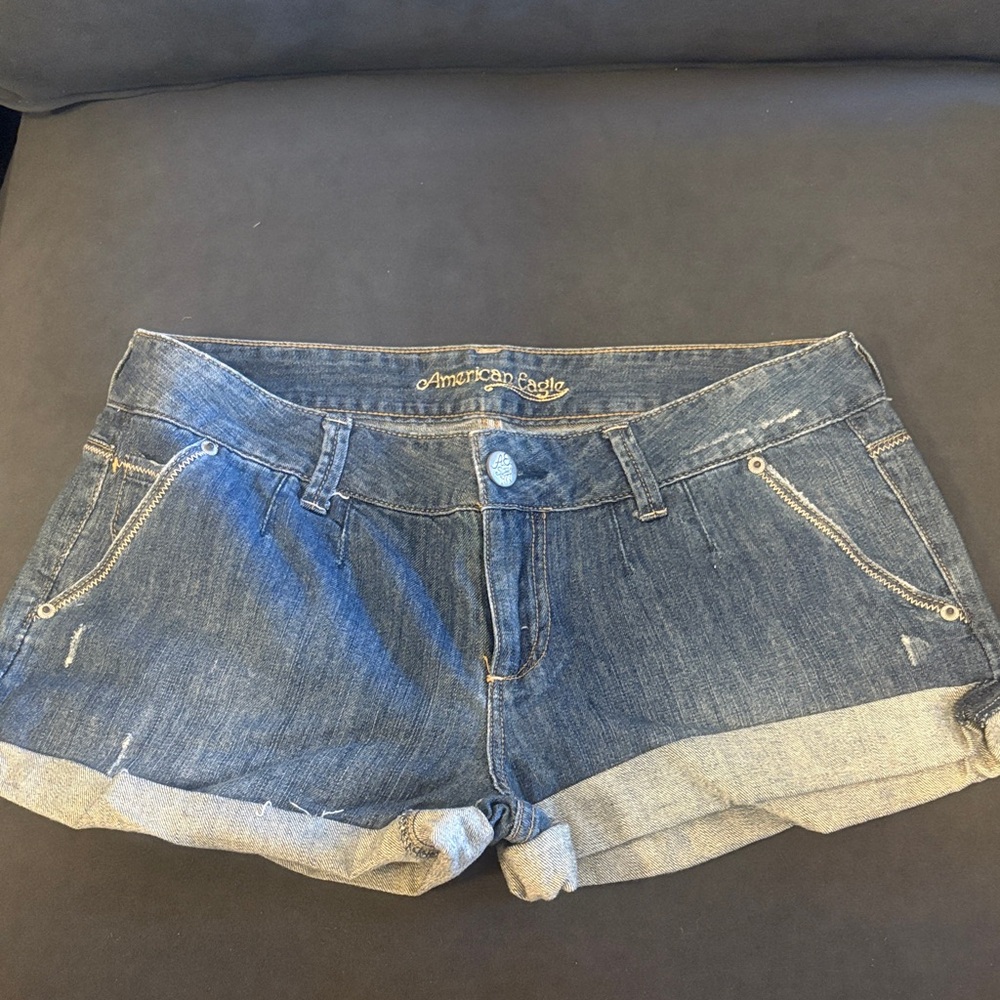 American Eagle Outfitters Women's Rolled Hem Jean Shorts